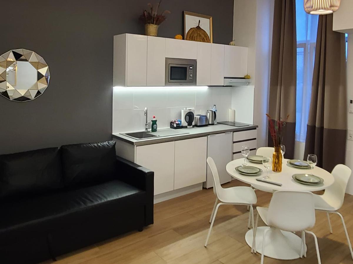 Las Artes Hlius Luxury Apartments Валенсия Экстерьер фото